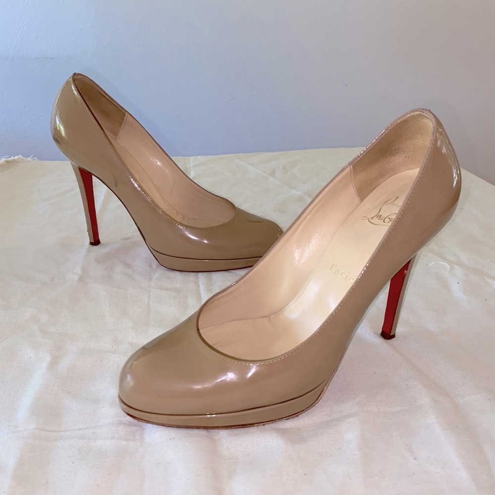 Christian Louboutin “NEW SIMPLE PUMP 120” Closed Toed PATENT CALF SIZE 38.5 8